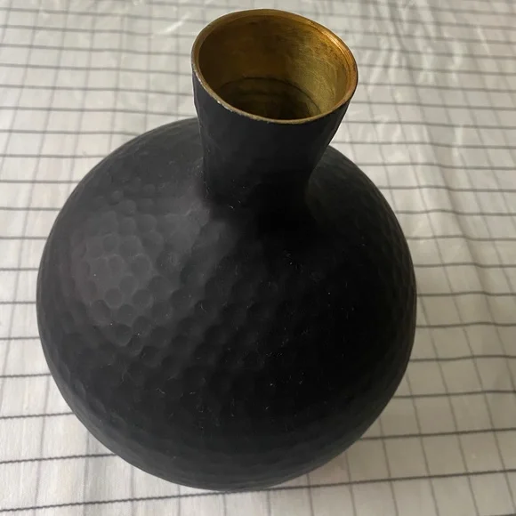 Black Hammered Vase with Gold Interior - Picture 6 of 9